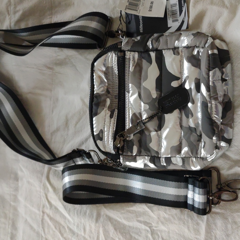 NWT Think Royln convertible crossbody in Shimy Camo Silver